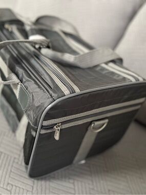 SHERPA Gray Pet Carrier D